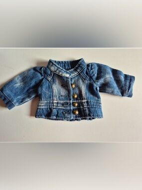 18 INCH DOLL DETAILED DENIM JACKET 
DOLL NOT  INCLUDED
LIKE NEW